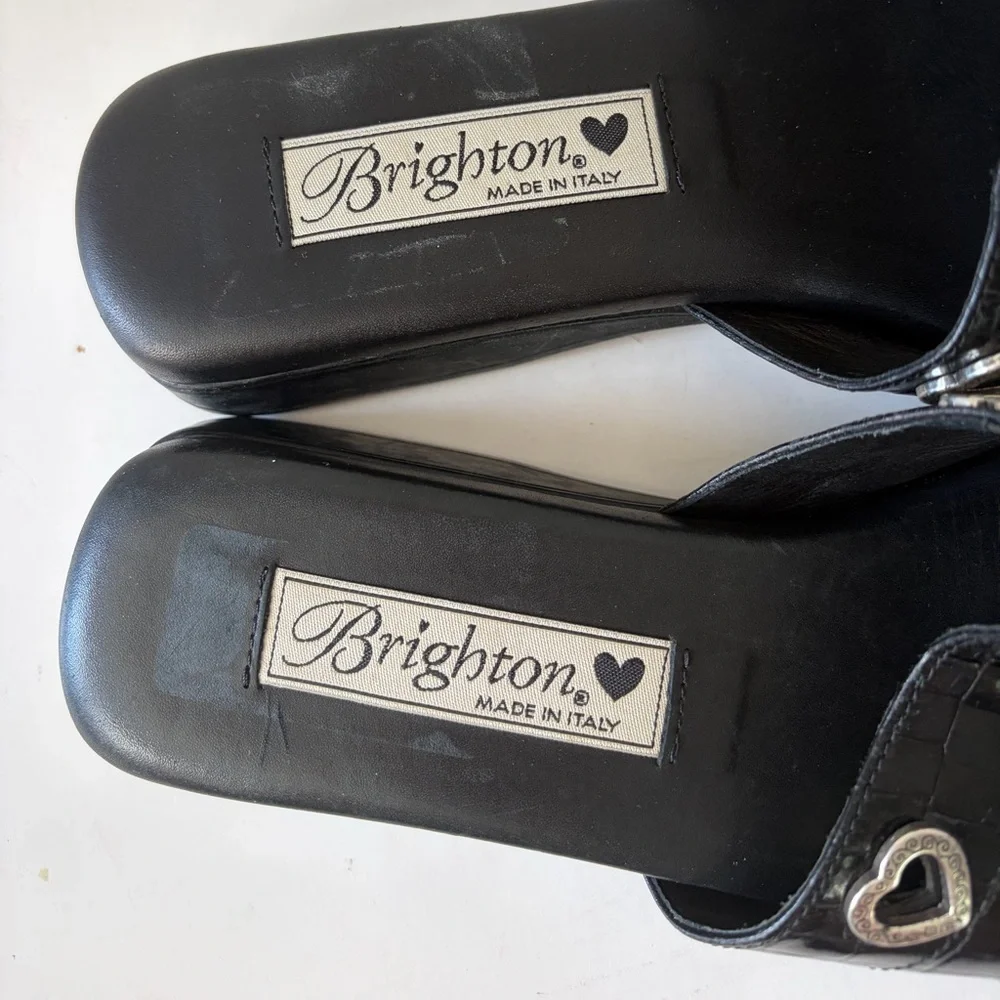 Brighton excellent used
